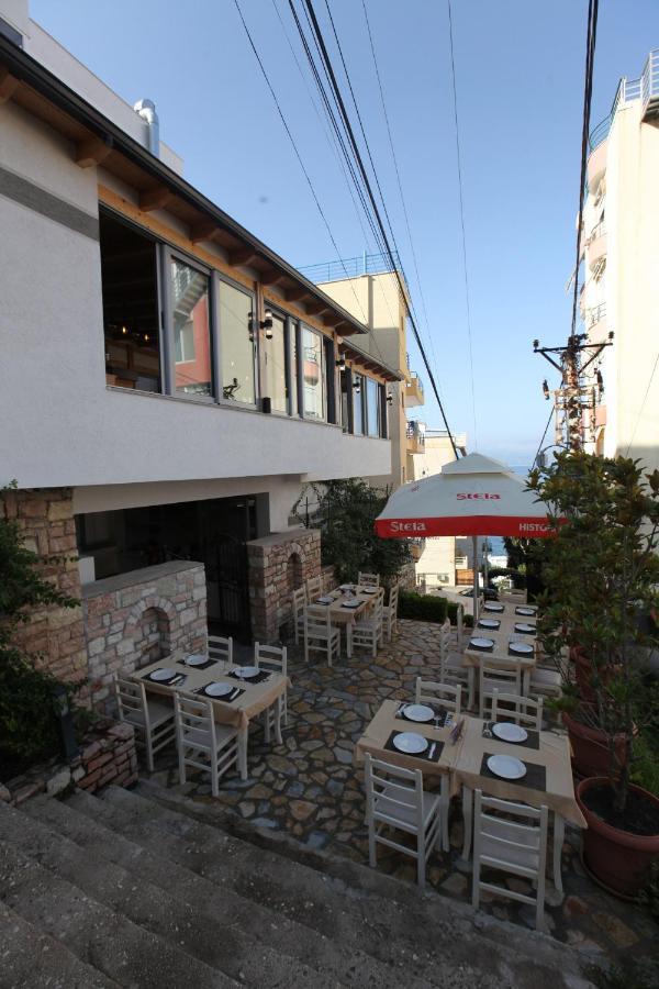 Hotel Prishtina Саранда Экстерьер фото