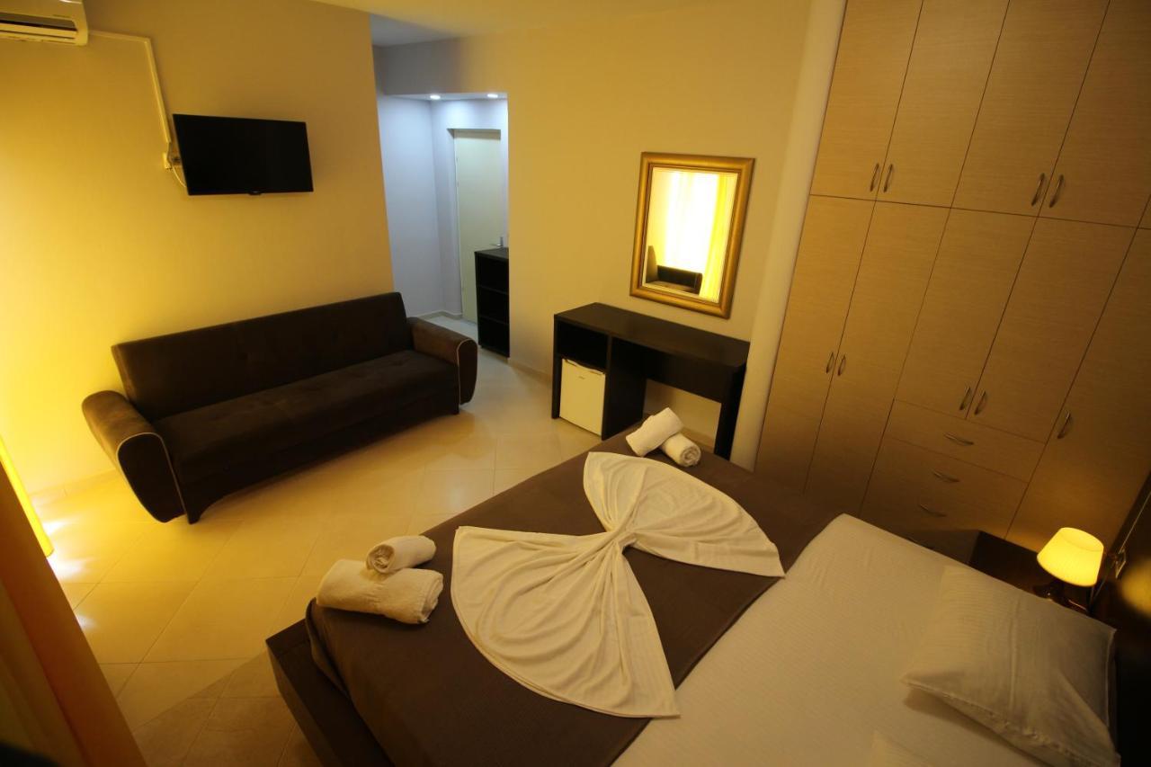 Hotel Prishtina Саранда Экстерьер фото